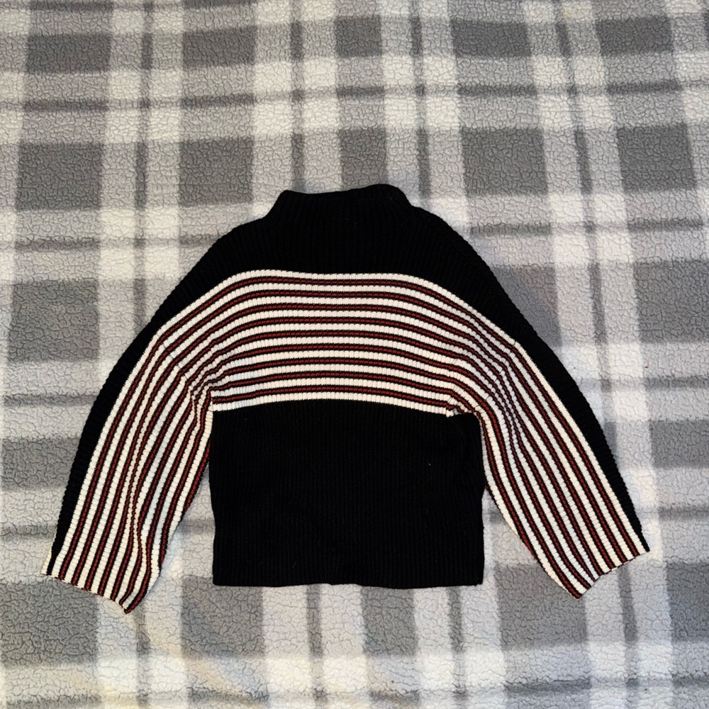 Urban Outfitters Sweater